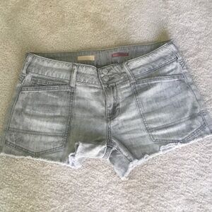 Pilcro lightweight denim gray cutoff shorts Size 27